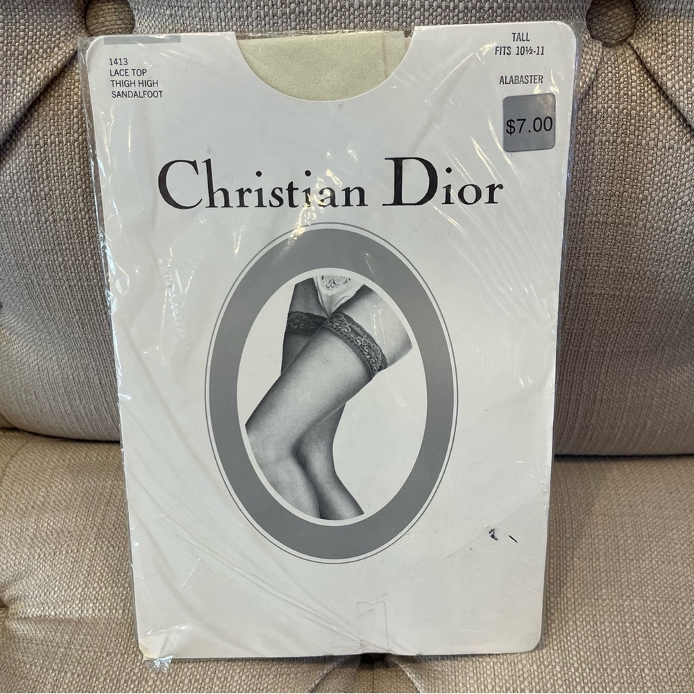 New Christian Dior Thigh High Sheer Alabaster Med/Tall Fits 10.5x11 in